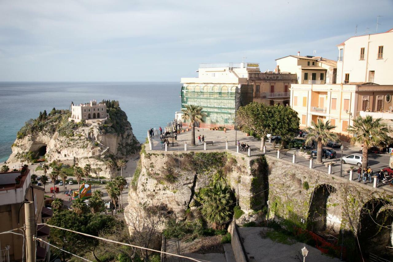 Lo Splendore Del Borgo トロペーア エクステリア 写真